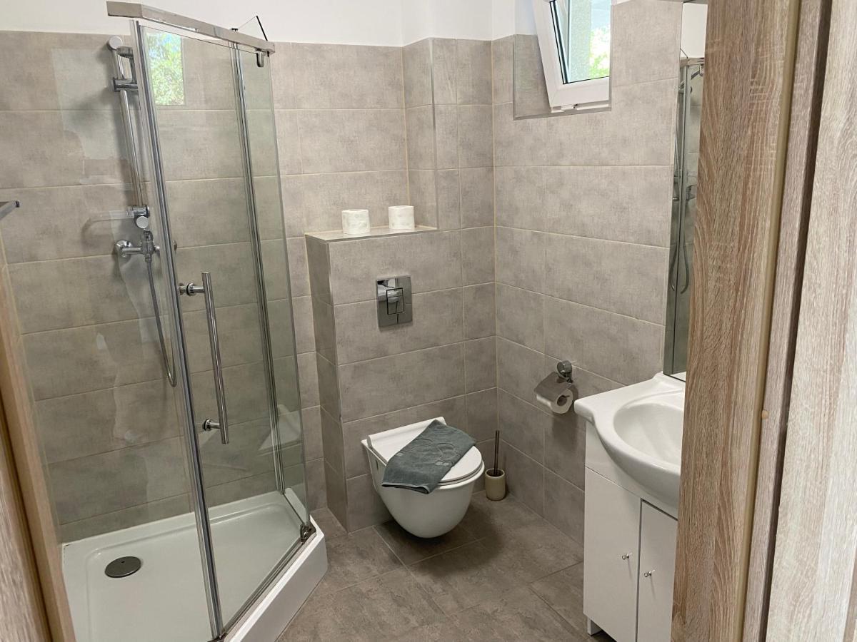 Pensjonat Dlugie Nowicki Rooms & Apartments Eksteriør bilde